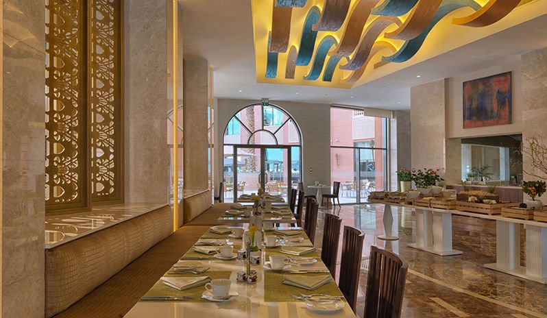 Marsa Malaz Kempinski dining